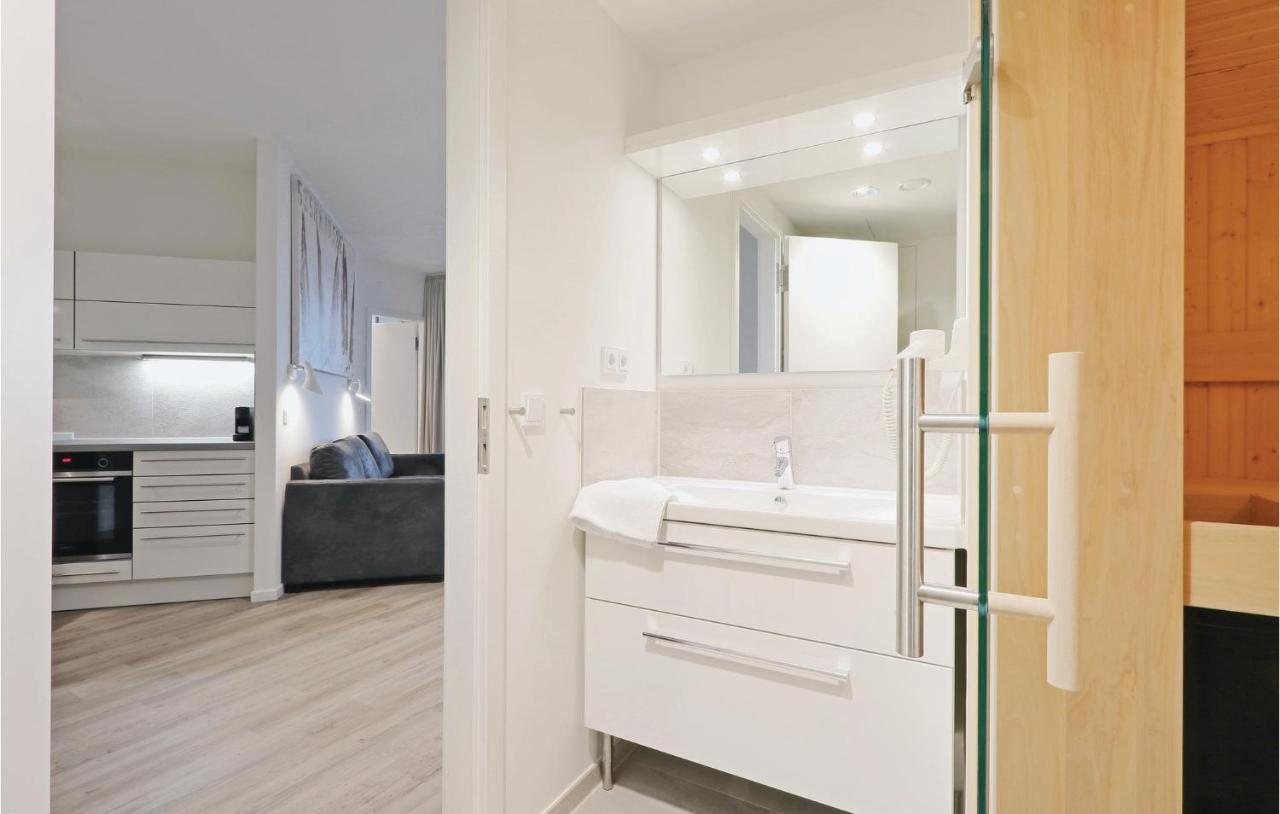 Lovely Apartment In Luebeck Travemuende With Sauna 외부 사진