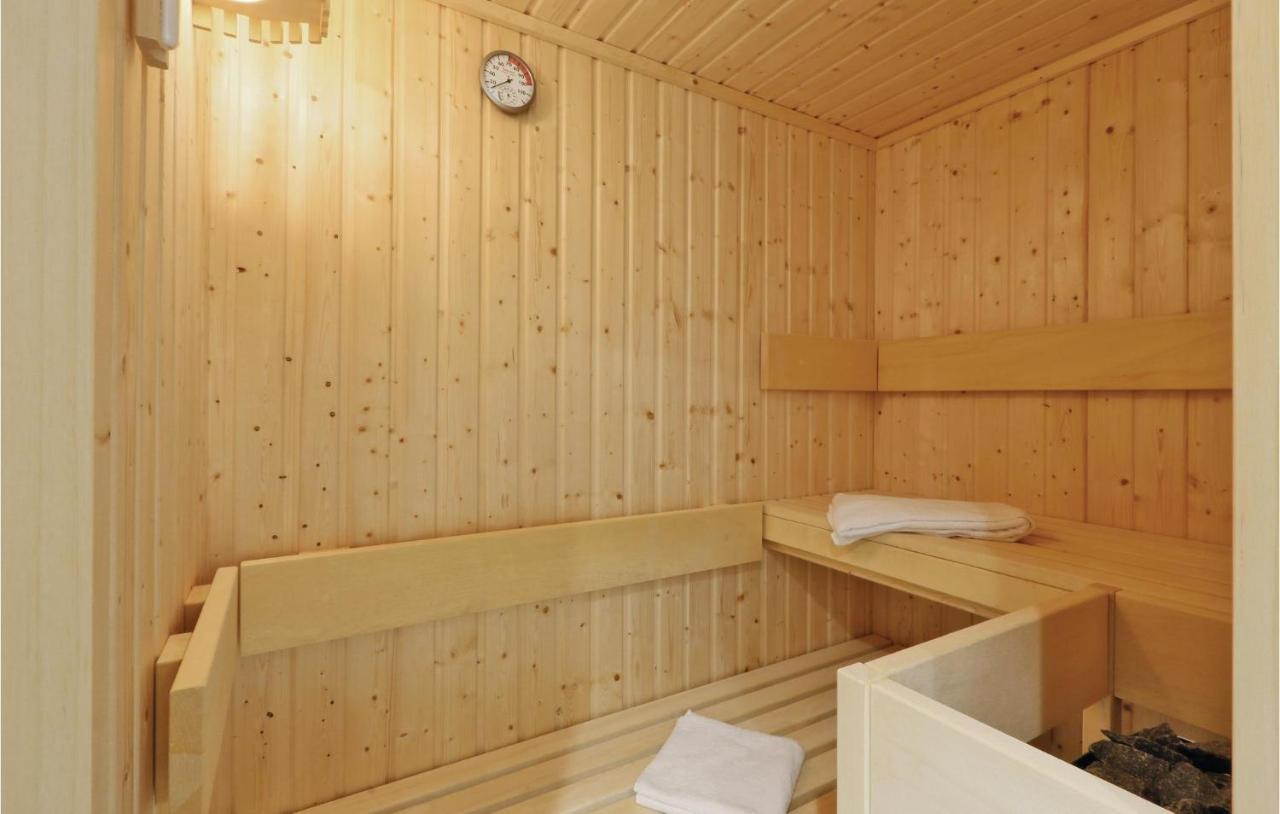 Lovely Apartment In Luebeck Travemuende With Sauna 외부 사진